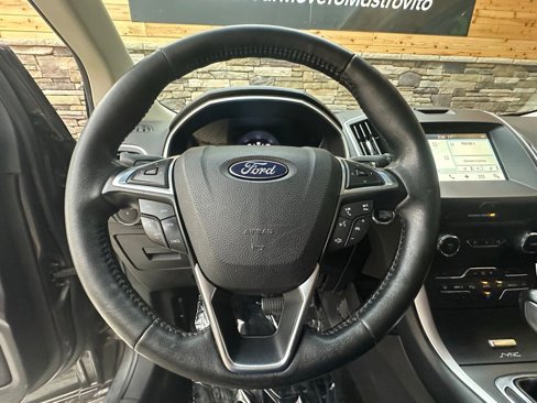 Used 2017 Ford Edge SEL w/ Equipment Group 201A image 17