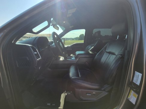 Used 2016 Ford F150 XLT w/ Equipment Group 301A Mid image 12