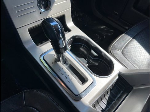 Used 2010 Ford Flex Limited image 11