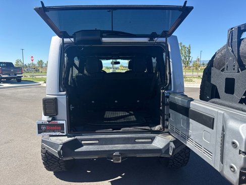 Used 2015 Jeep Wrangler Unlimited Sahara w/ Max Tow Package image 27