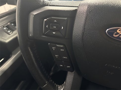 Used 2015 Ford F150 XLT w/ Equipment Group 302A Luxury image 19
