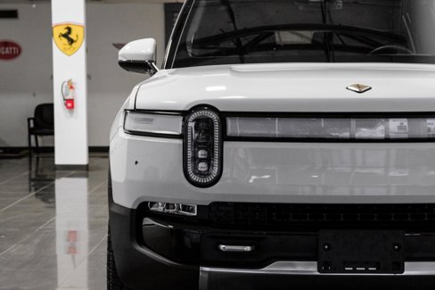Used 2023 Rivian R1S Adventure image 56