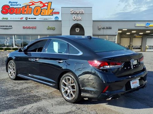 Used 2018 Hyundai Sonata Sport w/ Cargo Package image 2