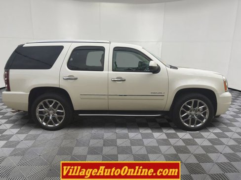 Used 2013 GMC Yukon Denali image 16