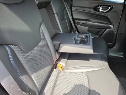 New 2026 Jeep Compass Latitude image 15