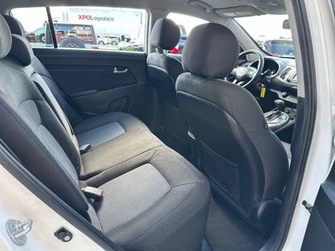 Used 2014 Kia Sportage LX image 5