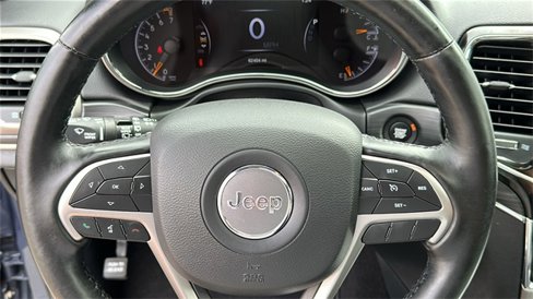 Used 2020 Jeep Grand Cherokee Limited image 13