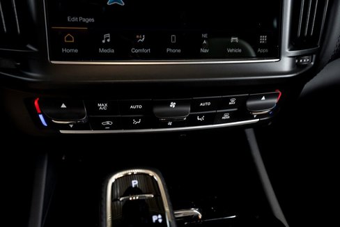 Used 2022 Maserati Levante GT image 42