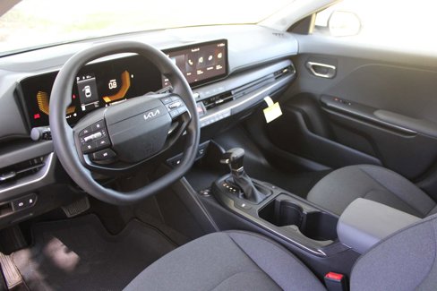 New 2025 Kia K4 LXS image 20