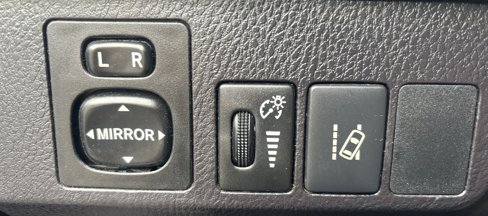 Used 2017 Toyota RAV4 SE image 21