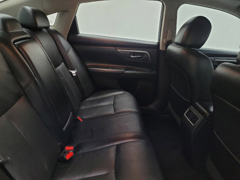 Used 2014 Nissan Altima 2.5 SL w/ Technology Package image 19