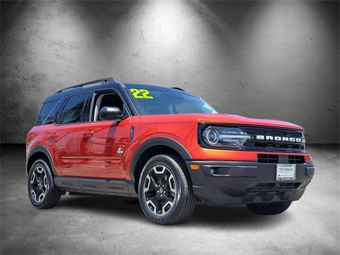 Certified 2022 Ford Bronco Sport Outer Banks w/ Tech Package image 2
