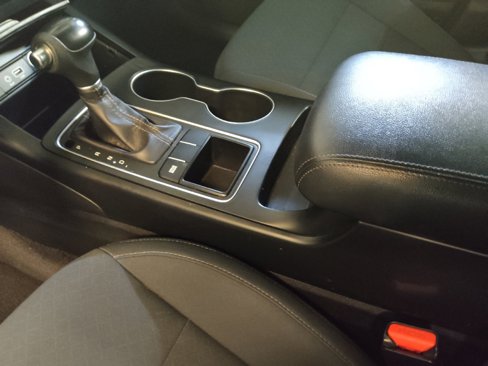 Used 2017 Kia Sorento LX image 26