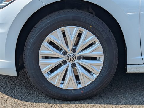 Certified 2020 Volkswagen Jetta S image 34
