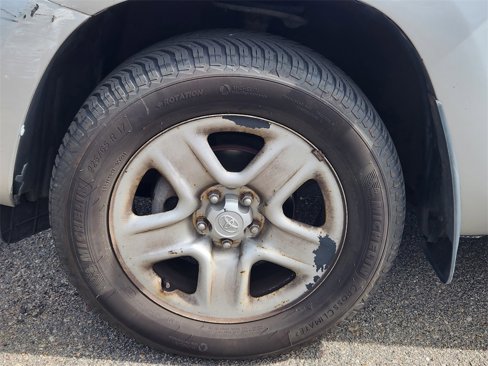 Used 2012 Toyota RAV4 4WD image 6