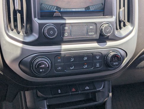 Used 2022 GMC Canyon Elevation image 22