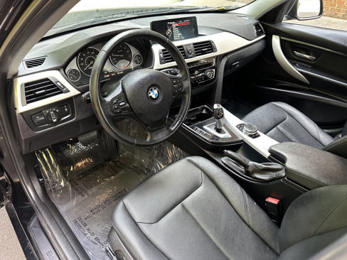 Used 2016 BMW 320i xDrive Sedan image 36