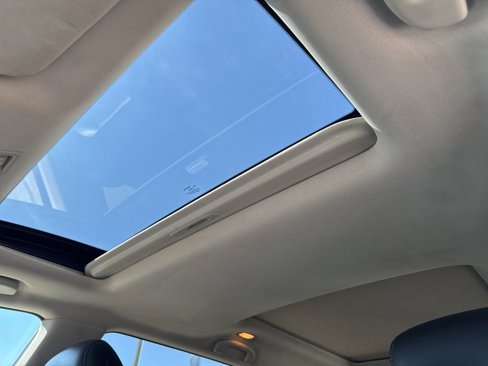Used 2016 Nissan Pathfinder Platinum image 37