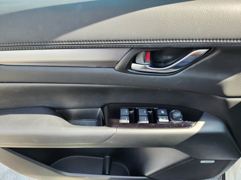 Certified 2020 MAZDA CX-5 Touring image 17