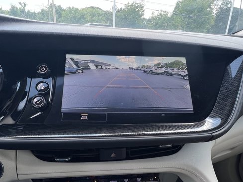 Certified 2021 Buick Envision Essence image 29
