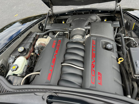 Used 2008 Chevrolet Corvette Convertible w/ Preferred Equipment Group image 3