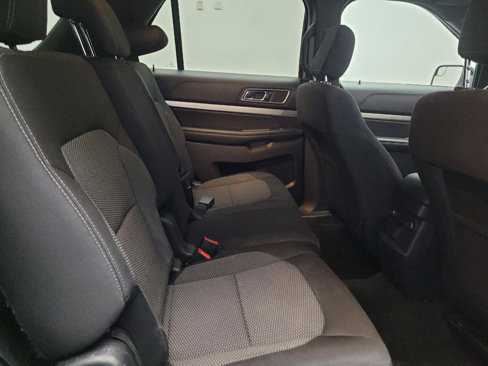 Used 2018 Ford Explorer XLT w/ Equipment Group 201A image 19