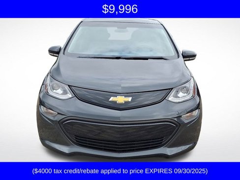 Used 2017 Chevrolet Bolt LT image 2