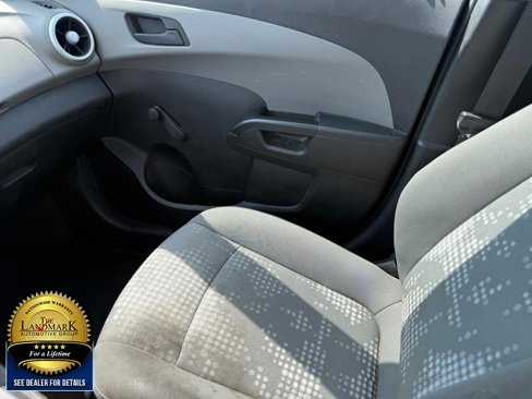 Used 2019 Chevrolet Sonic LT image 20