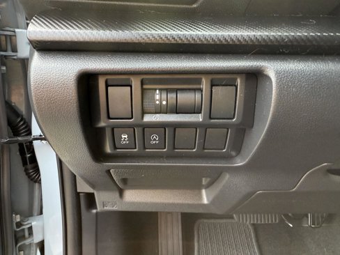 Used 2022 Subaru Crosstrek 2.0i Premium image 15