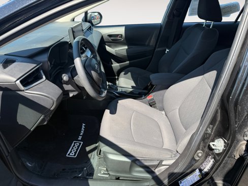 Used 2022 Toyota Corolla LE image 10