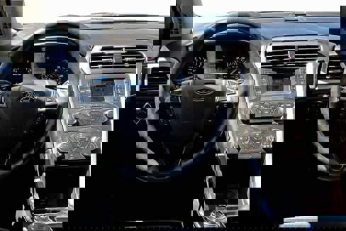 Used 2017 Ford Fusion SE image 5