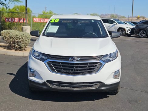Used 2020 Chevrolet Equinox LS image 2