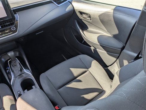 Used 2024 Toyota Corolla LE image 16