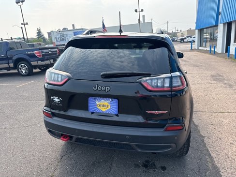 Used 2019 Jeep Cherokee Trailhawk w/ Comfort/Convenience Group image 8