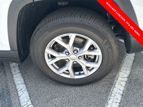 Used 2022 Jeep Grand Cherokee L Limited image 10