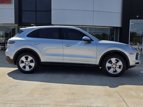 Certified 2019 Porsche Cayenne w/ Premium Package image 7