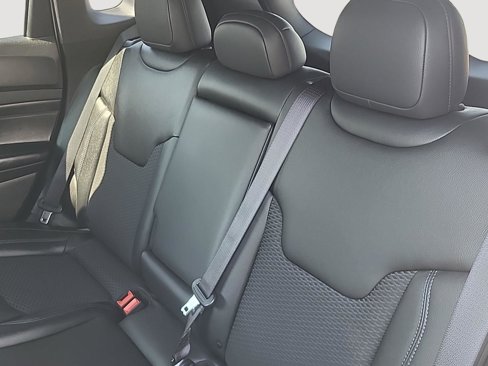 New 2025 Jeep Compass Latitude w/ Altitude Special Edition image 20