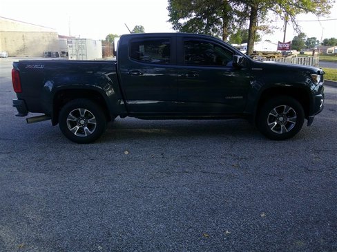 Used 2017 Chevrolet Colorado Z71 image 6