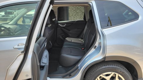 Used 2023 Subaru Forester Premium image 25