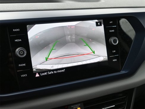 Used 2023 Volkswagen Taos SE w/ Panoramic Sunroof Package image 22