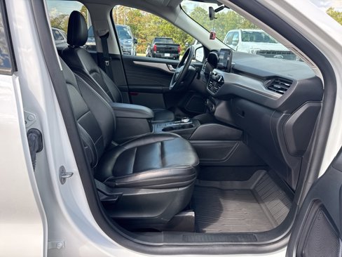 Used 2022 Ford Escape SEL w/ Technology Package image 8