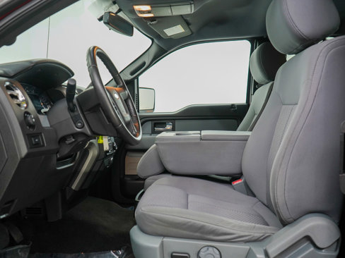 Used 2014 Ford F150 XLT w/ XLT Convenience Package image 18
