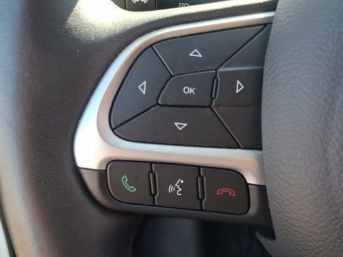 Used 2019 Jeep Compass Altitude image 22