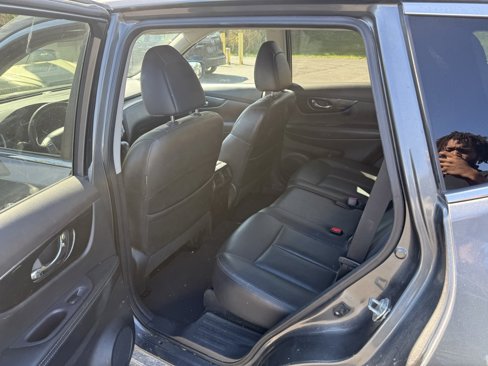 Used 2014 Nissan Rogue SL image 5