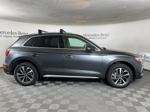 Used 2023 Audi Q5 2.0T Premium w/ Convenience Package image 8