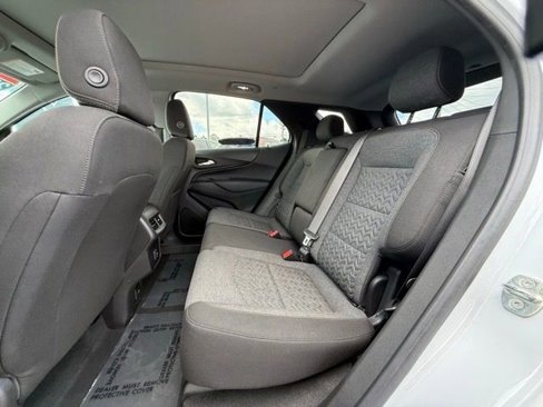 Used 2022 Chevrolet Equinox LT image 22