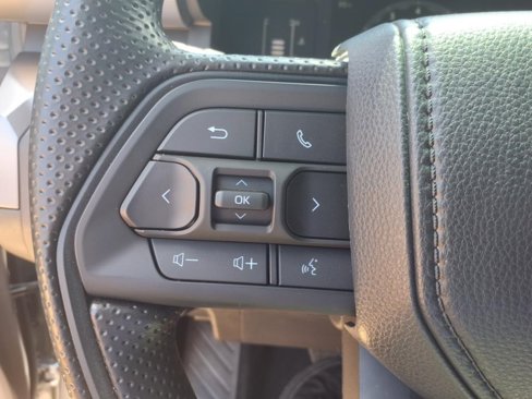 New 2025 Toyota Tacoma SR5 image 17