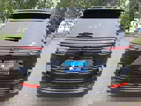 New 2025 Jeep Grand Cherokee Laredo image 5