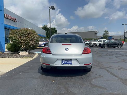 Used 2014 Volkswagen Beetle 2.5 image 6