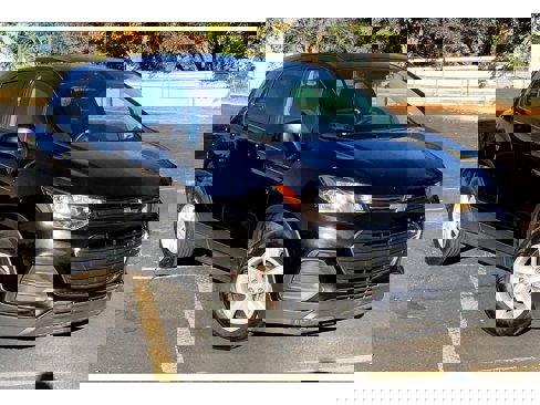 Used 2020 Chevrolet Trax LS w/ Tint and Cruise Package image 2